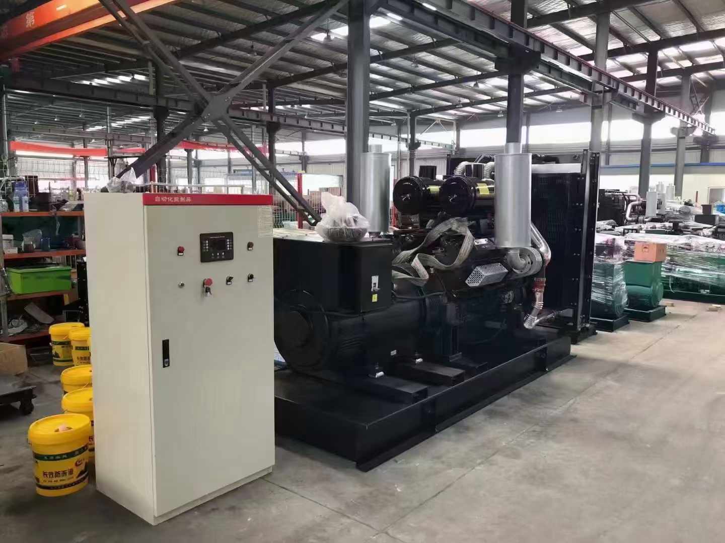 南湖柴油发电机运行时的噪音和振动水平如何？